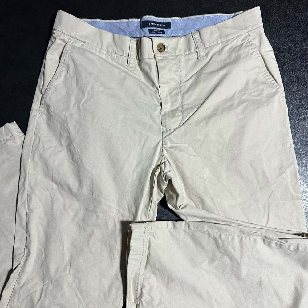 Tommy Hilfiger Slim Fit Chino Pants mens Size 34x30 Beige Khaki Casual Cotton